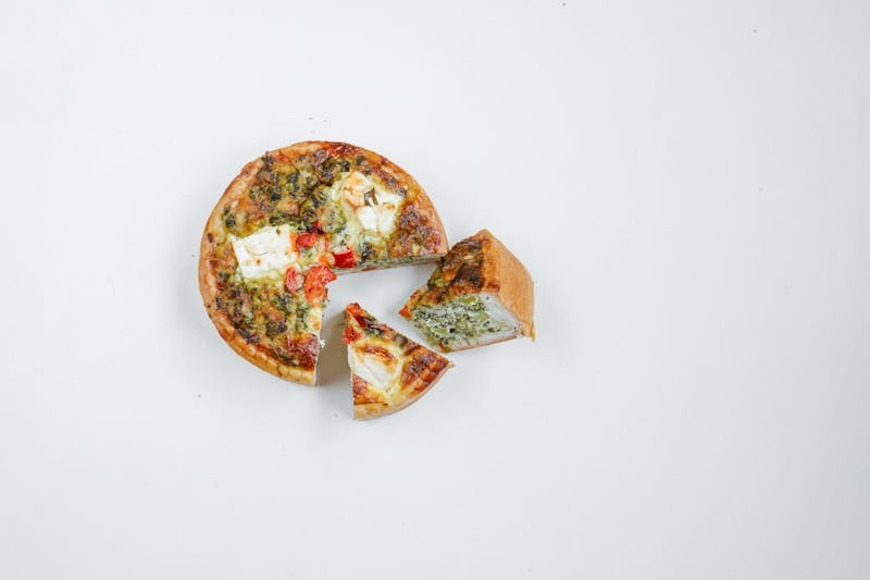 Spinach and ricotta white pizza